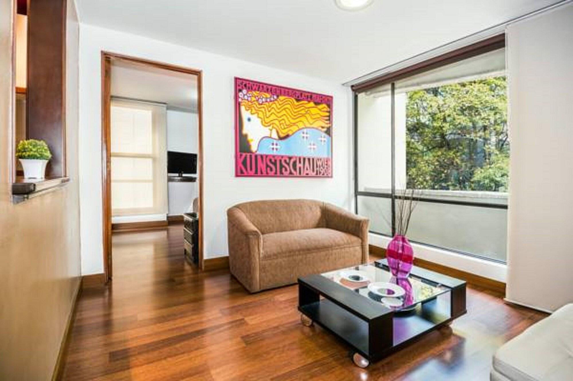 Lloyds Apartasuites Parque 93 โบโกตา ภายนอก รูปภาพ