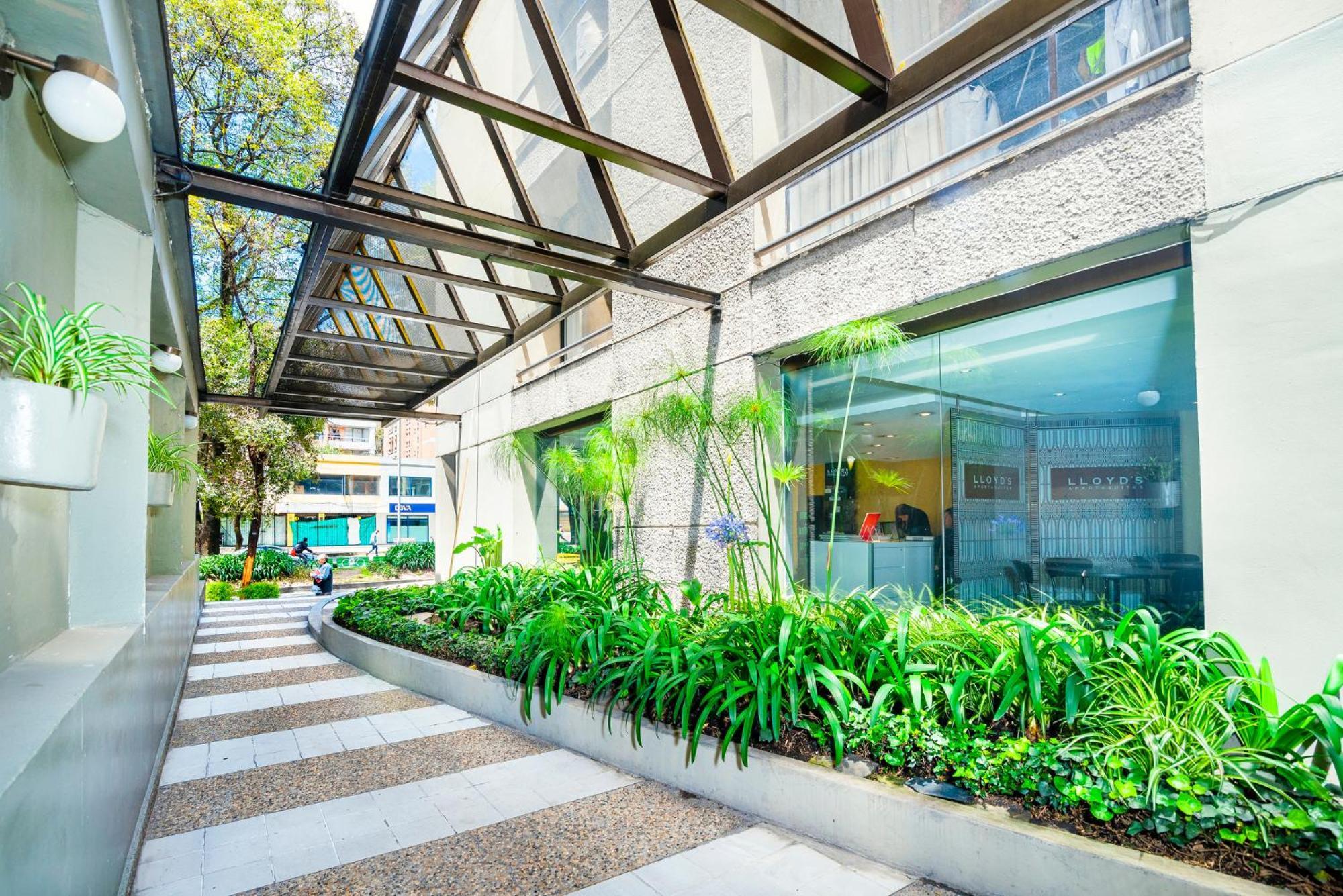 Lloyds Apartasuites Parque 93 โบโกตา ภายนอก รูปภาพ