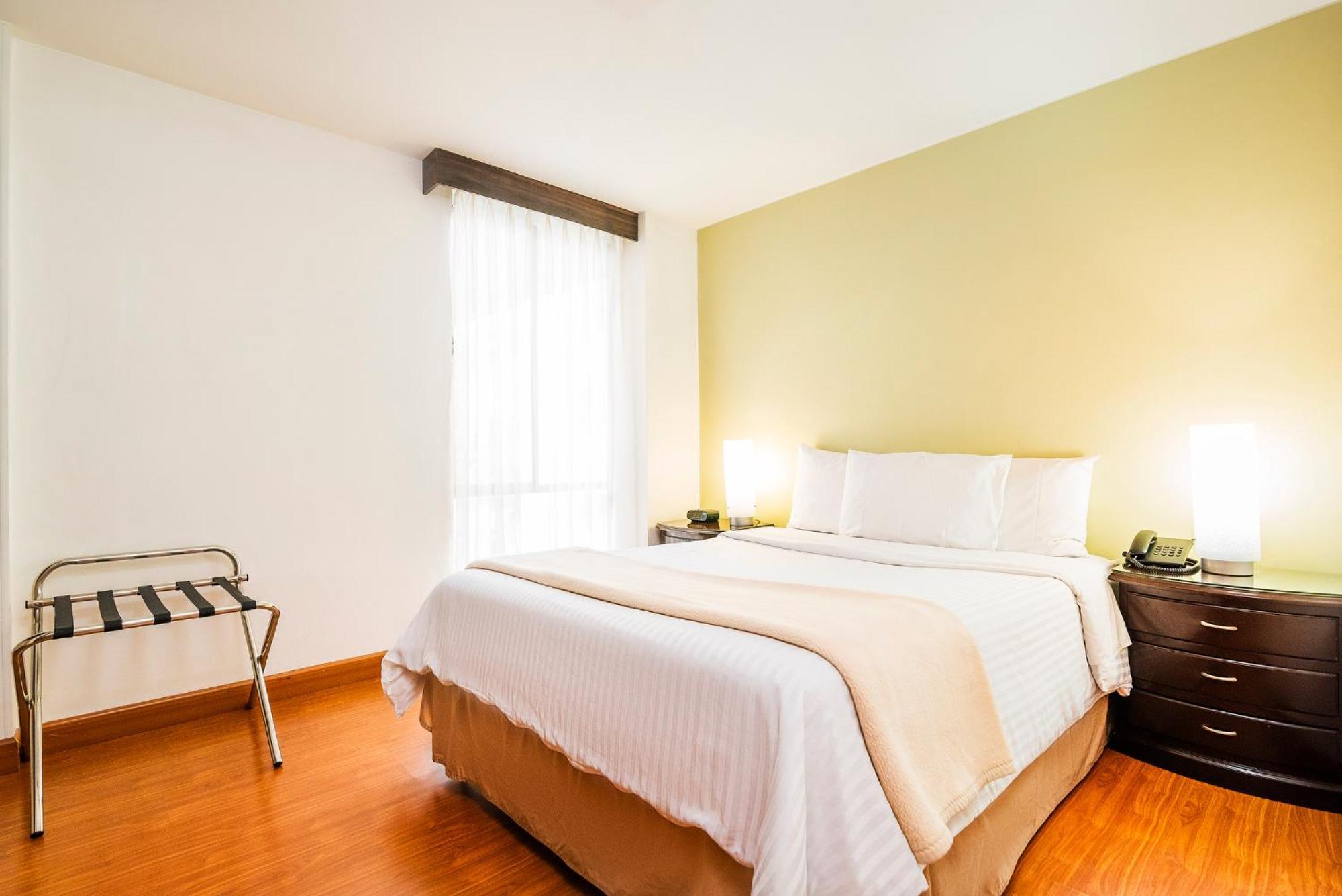 Lloyds Apartasuites Parque 93 โบโกตา ภายนอก รูปภาพ