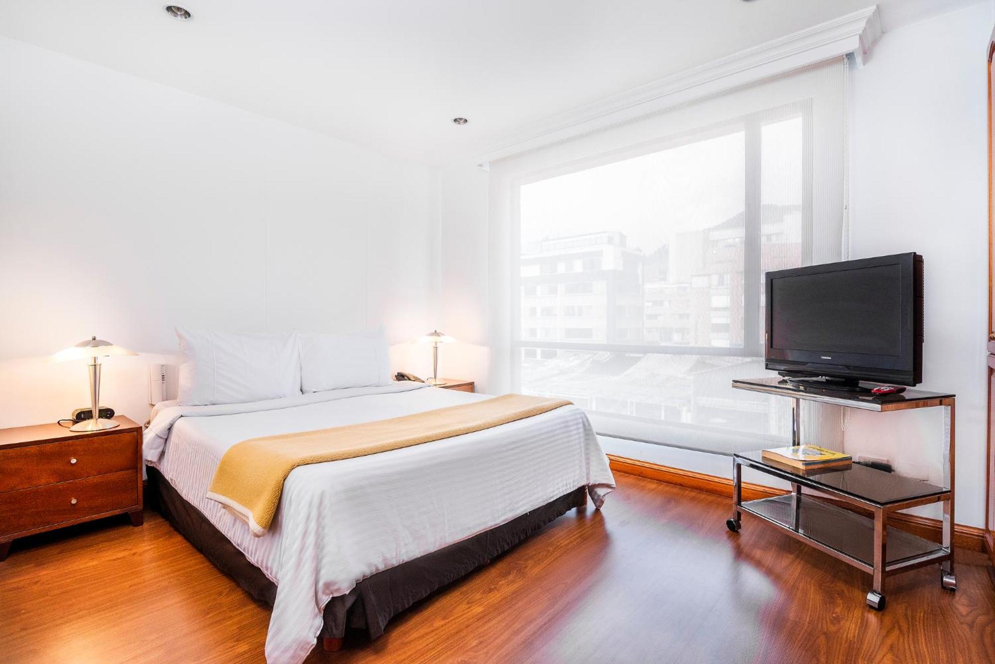 Lloyds Apartasuites Parque 93 โบโกตา ภายนอก รูปภาพ