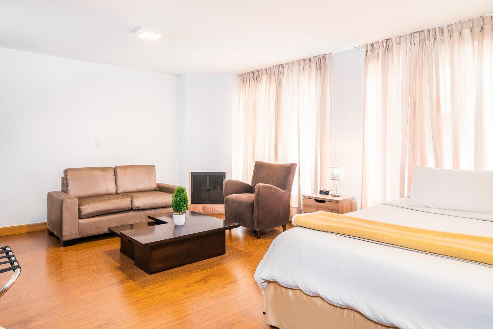 Lloyds Apartasuites Parque 93 โบโกตา ภายนอก รูปภาพ